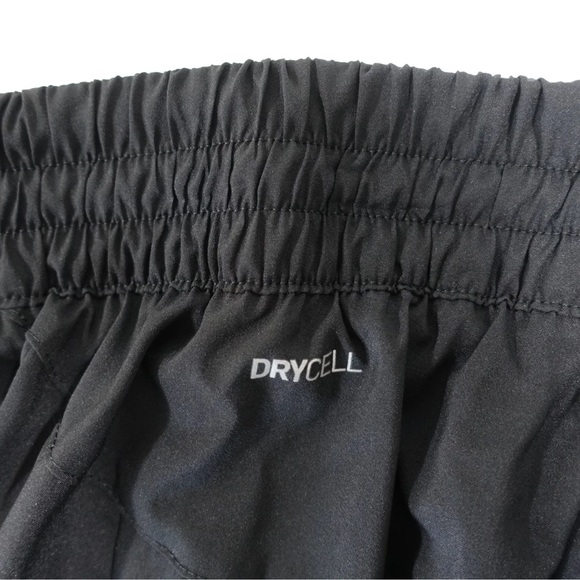 PUMA - Picture 9 of 11